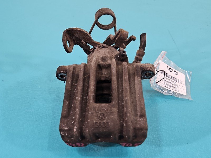 Zacisk tył prawy Audi A4 B7 1.9 tdi kombi