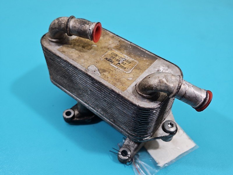 Chłodnica oleju Alfa romeo 159 55184782 1.9 jts