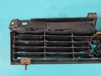 Atrapa grill Peugeot 305