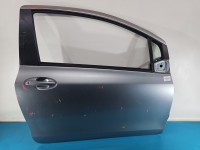DRZWI PRZÓD PRAWE PASAŻERA Toyota Yaris II 3d 1F8