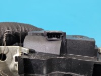 Zamek klapy tył A2467401100 MERCEDES W176 HB Mercedes, 4pin