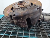 Zacisk przód lewy Audi A4 B6 2.5 tdi BFC