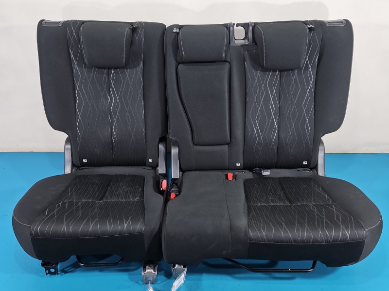 Kanapa tył fotel tylny Mitsubishi Eclipse Cross