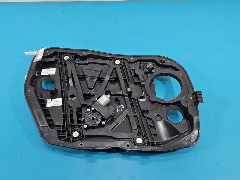 Podnośnik przód lewy SZYBY WINDA Kia Ceed III 18-21 82450-J7010 5d HB