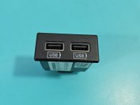 Gniazdo USB Jeep Grand Cherokee IV WK2 68145567AA