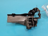 Mocowanie Europejska, zamka drzwi przód lewych uchwyt A2137230300 Mercedes W213