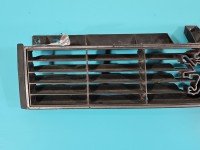 Atrapa grill Peugeot 305