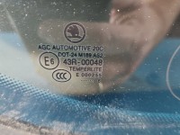 Szyba karoseryjna tył prawa Skoda Octavia III kombi