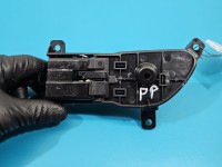 Klamka wewnętrzna przód prawa Kia Stinger 82620-J5000