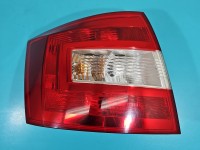 Lampa tył lewa SPACEBACK Skoda Rapid kombi