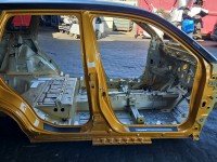 Próg prawy SŁUPEK ŚRODKOWY B Suzuki Vitara II 2015- HB 5d złoty DBH