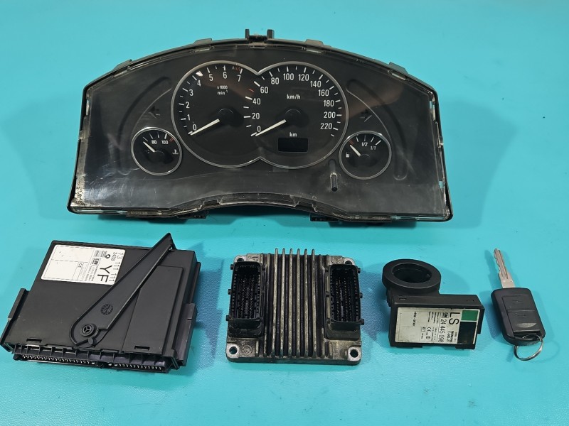 Komputer Sterownik silnika Opel Meriva A 1.6 16V 12214830