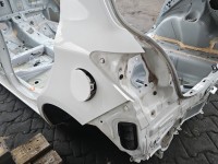 Błotnik tył lewy ćwiartka Toyota Yaris III 040 HB