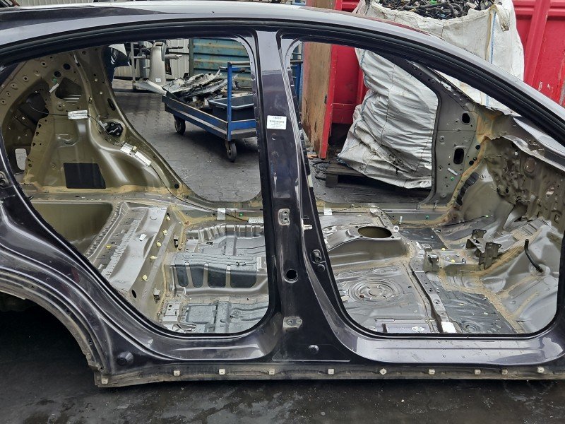 Próg prawy SŁUPEK ŚRODKOWY B Honda HR-V II 13-18 HB 5d czarny NH821M