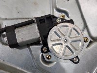 Podnośnik przód lewy Alfa romeo 159