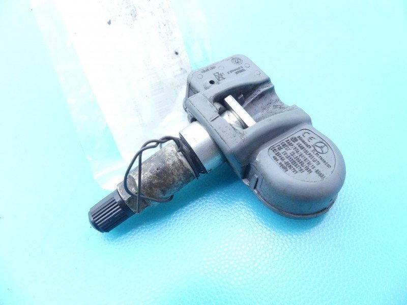 Czujnik ciśnienia opon Mercedes CLS II C218 W218 218 A0009054100 TPMS