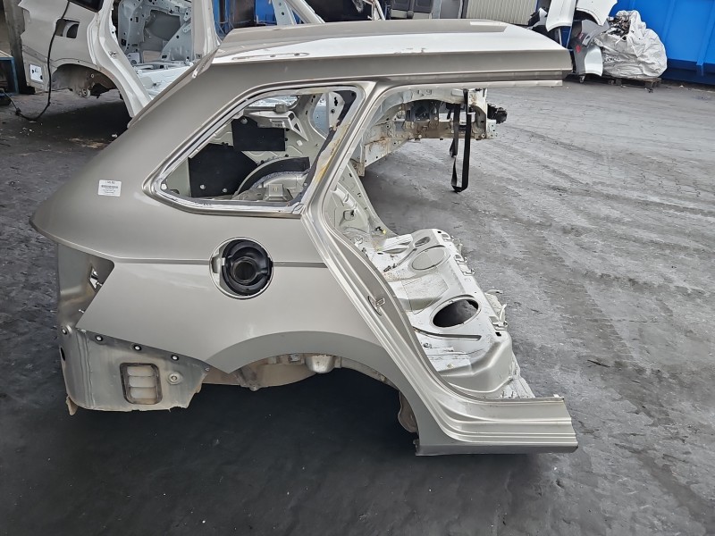 Błotnik tył prawy Skoda Fabia III LF8H ćwiartka