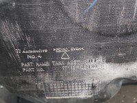 Zbiornik paliwa bak Toyota Corolla E16 E18 13- 1.6 16V