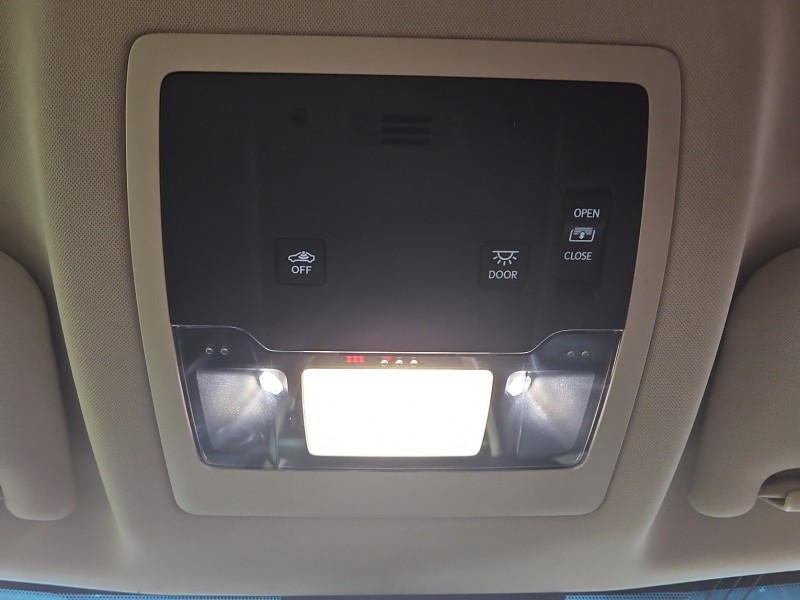Lampa kabiny lampka LEXUS NX I 14-21 1D111-208G