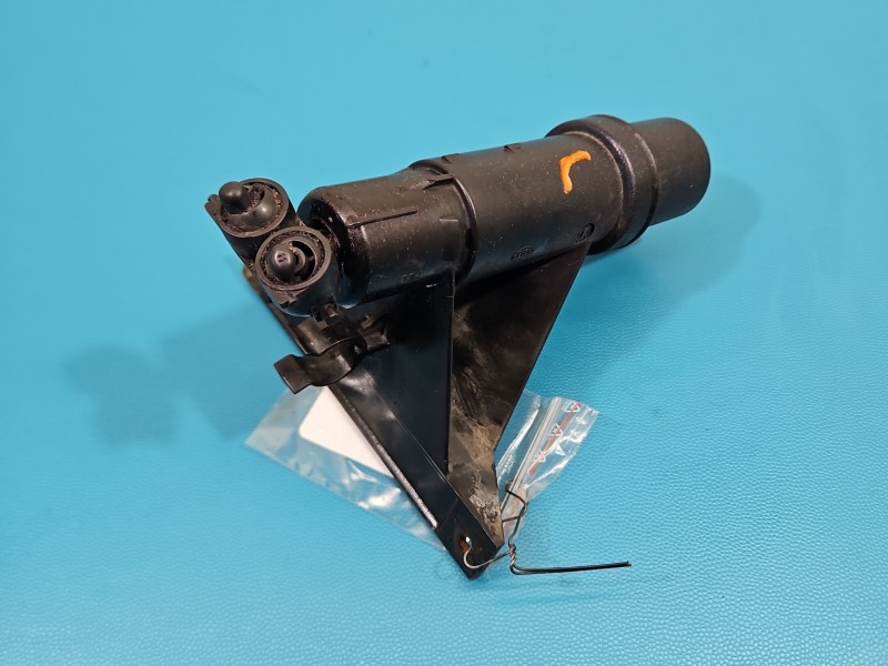 Spryskiwacz reflektora lewy Vw Touran I 1T0955978 xenon