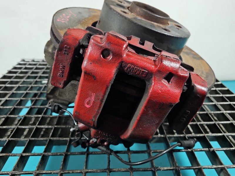 Zacisk przód prawy bmw F30 2.0d (N47D20C)