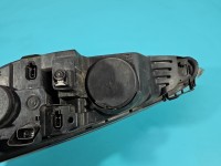 Reflektor prawy lampa przód Peugeot 308 I EUROPA