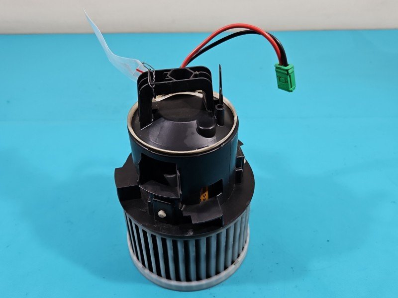 Dmuchawa nawiewu wentylator Peugeot 308 II T9 europa DB271001