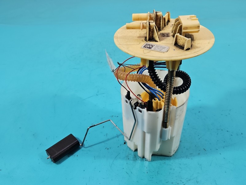 pompka Pompa paliwa Renault Trafic III 2.0 dci 0580203355, 172021439R 6 PIN