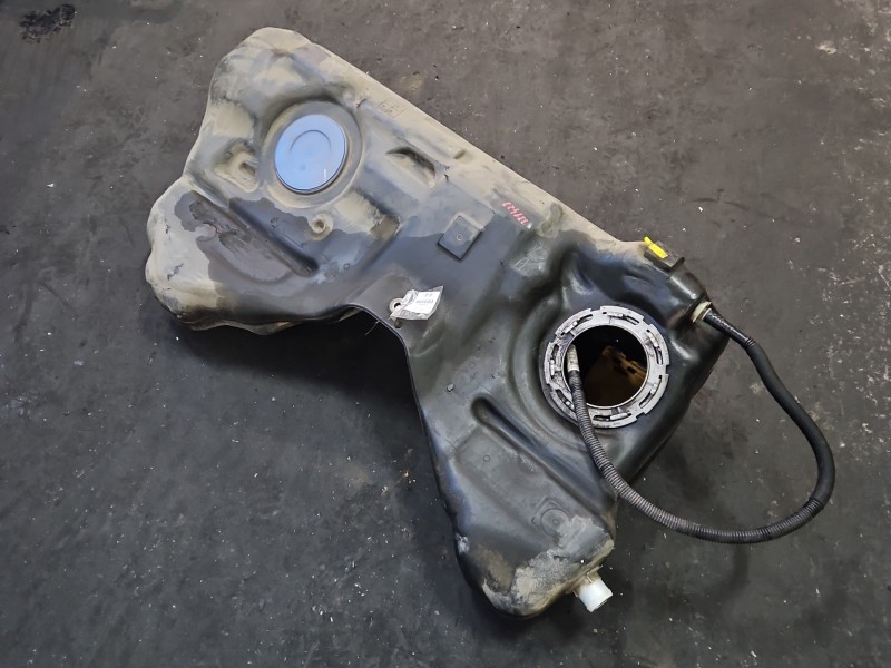 Zbiornik paliwa bak BMW G30 2.0d