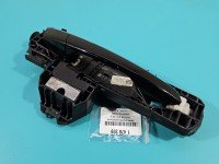 Klamka tył prawa zewnętrzna Infiniti Q30 826105DM1A