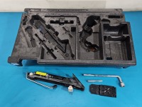 lewarek Podnośnik samochodowy trapezowy Mercedes ML W164