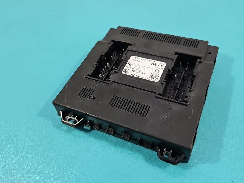 Sterownik moduł komfortu Skoda Roomster 6R7937086M Europejska