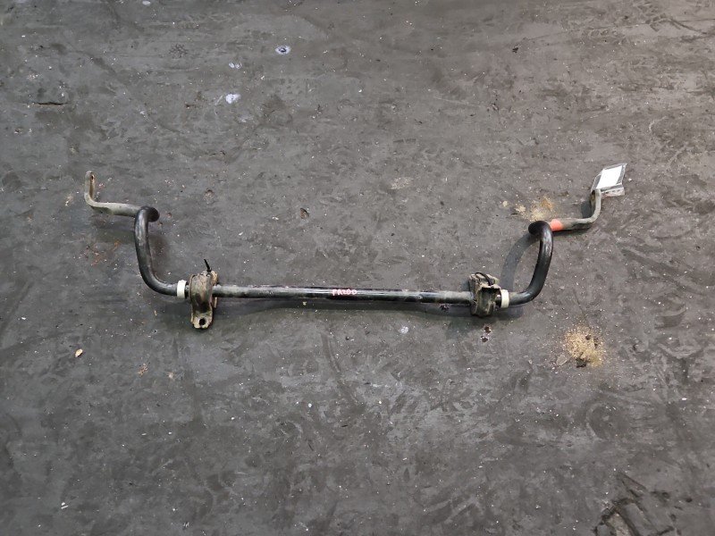 Drążek stabilizatora przód Nissan Qashqai II J11 13-21