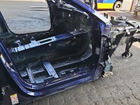 Próg prawy SŁUPEK ŚRODKOWY B Audi A5 F5 sedan 4d LX5H