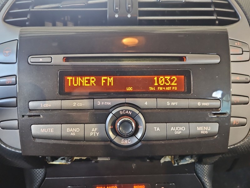 Radio fabryczne Fiat Bravo II 735531432 radioodtwarzacz