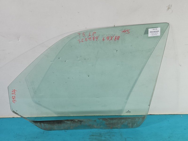 Szyba drzwi przód lewa Vw Transporter T5 HB