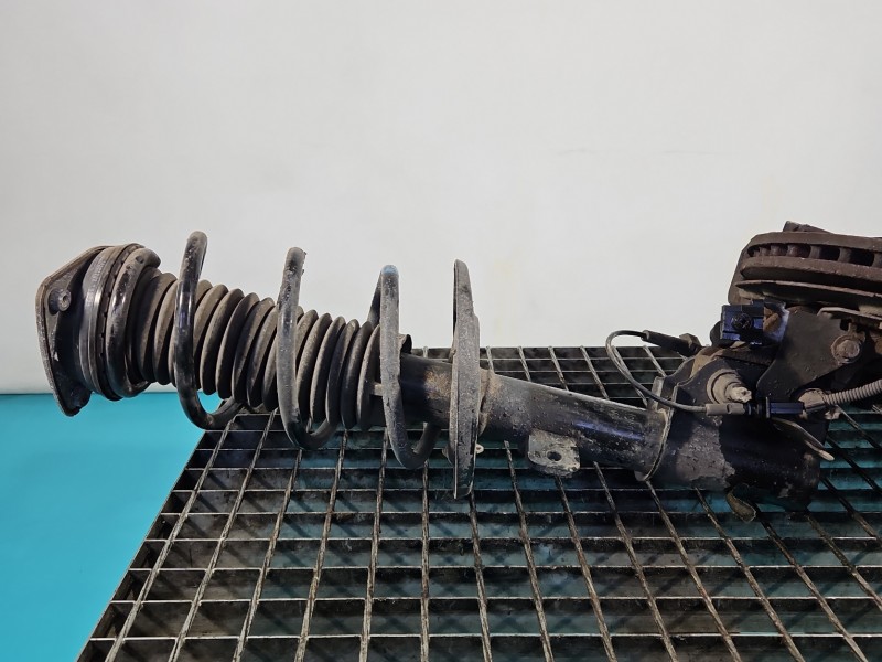 Amortyzator przód prawy przedni Toyota Proace City