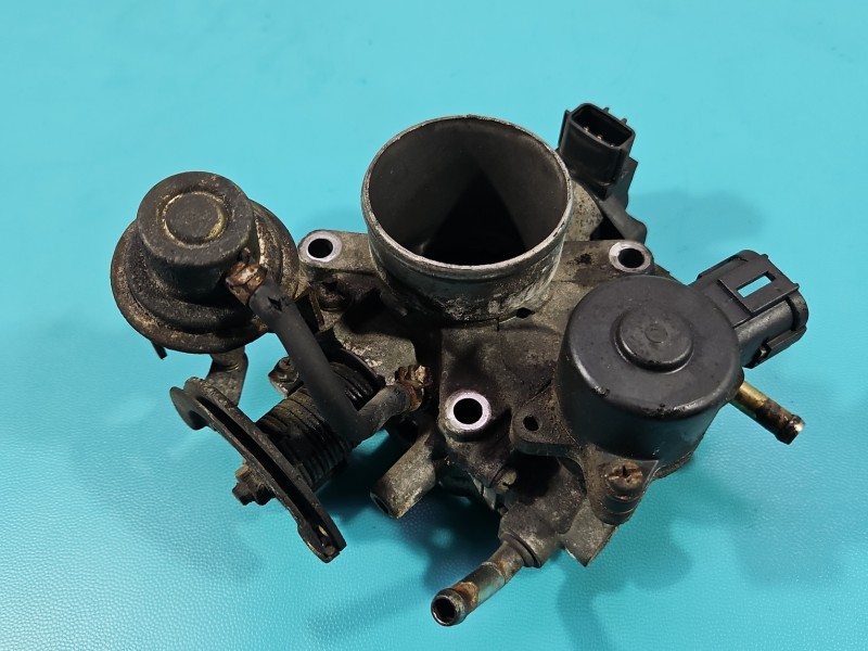 Przepustnica Nissan Almera N16 AEB206-04 1.5 16V