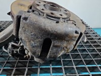 Zacisk przód prawy Audi A4 B6 2.0 20V