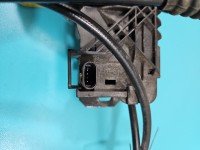 Zamek maski A2468700558 Infiniti Q30