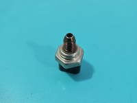 Czujnik ciśnienia paliwa regulator Alfa romeo Stelvio 68212572AB