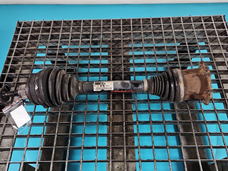 Półoś przód lewa AUDI Q5 8R 08- 3.0 tdi CCWA automat