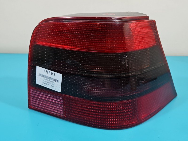 Lampa tył prawa Vw Golf IV HB