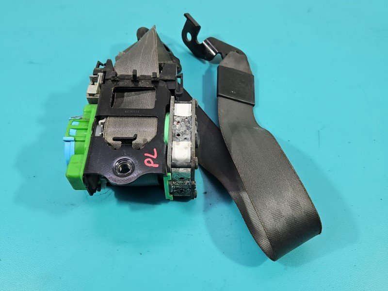 Pas bezpieczeństwa przód lewy kierowcy AUDI Q5 08- 306425399 EU Pas bezpieczeństwa przód lewy kierowcy AUDI Q5 08- 306425399 EU