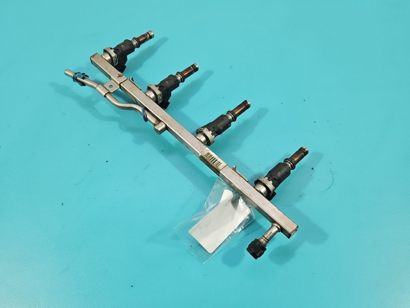 Wtryskiwacz Opel Astra III H 25380933 1.6 16V