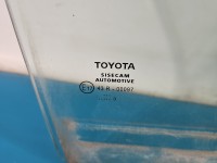 Szyba drzwi tył prawa Toyota Corolla E21 19- sedan