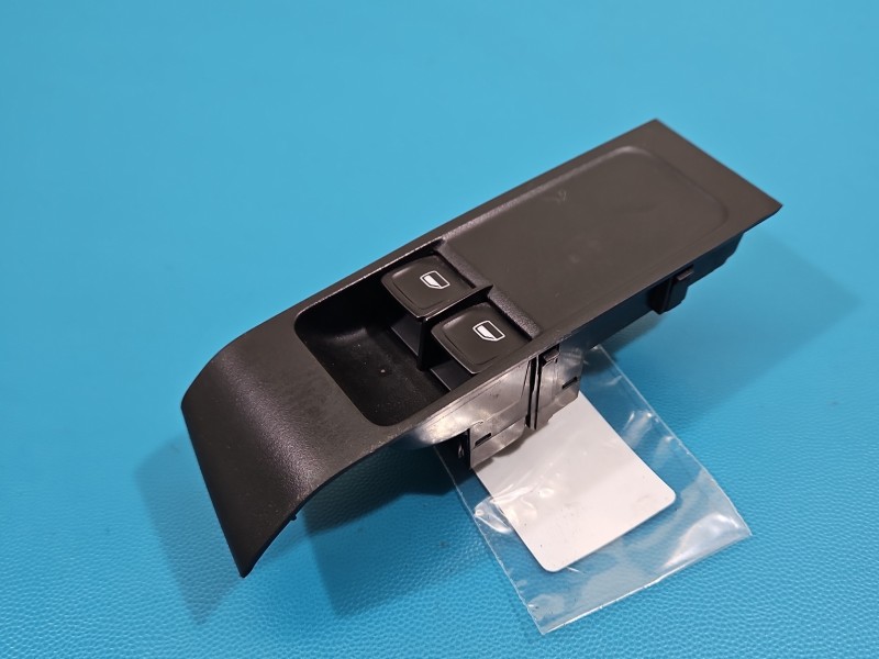 Przełącznik szyb Skoda Fabia III 6V0959858 Europejska, szyb x2 EU