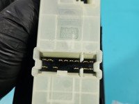 Przełącznik szyb Nissan Note E11 254019U10B EU
