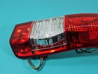 Lampa tył prawa Producent części: Honda, LIFT HELLA 04-06, 33500-SCA-E110-M Honda CR-V II HB