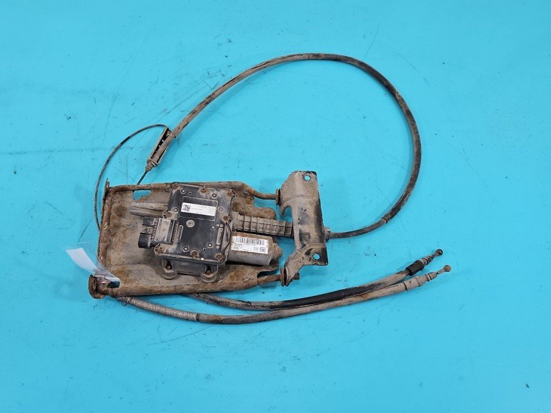 Hamulec ręczny elektryczny Opel Meriva B 13334738